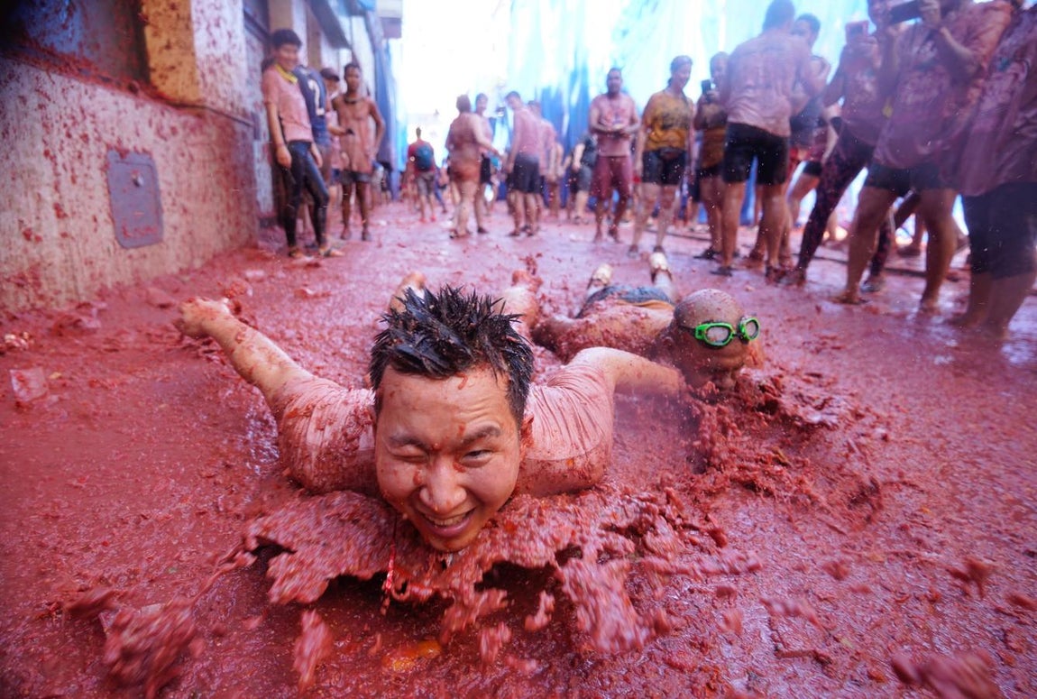 Las mejores imágenes de la Tomatina de Buñol 2019. 