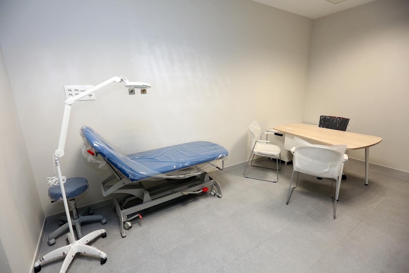 Imágenes de las nuevas habitaciones y servicios del hospital de Toledo
