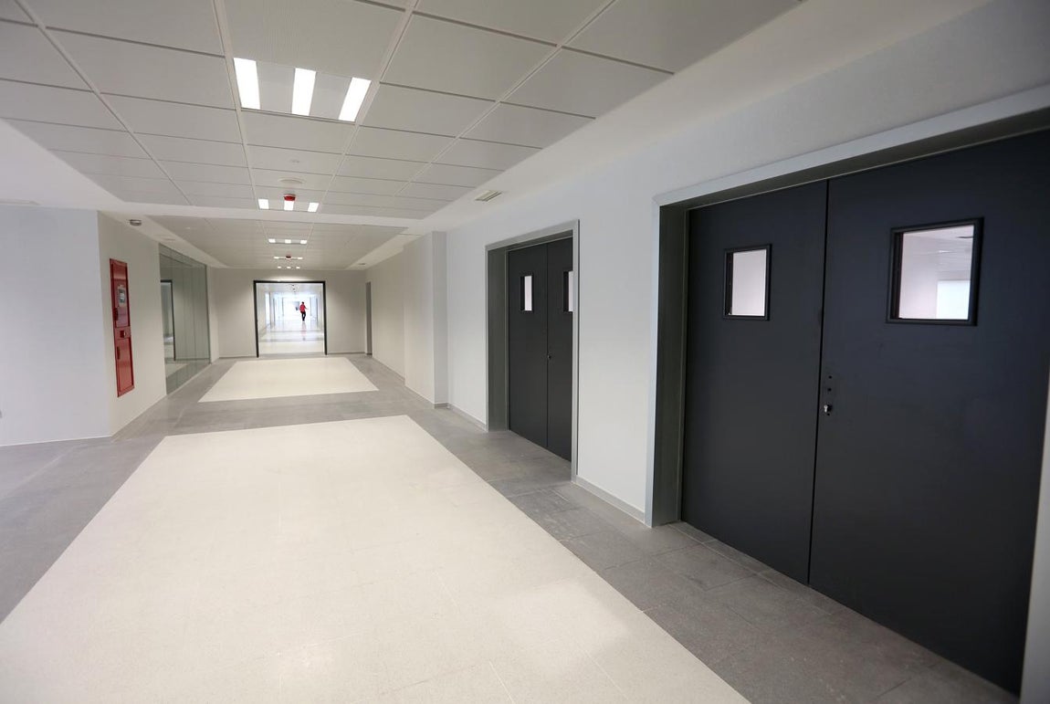 Imágenes de las nuevas habitaciones y servicios del hospital de Toledo