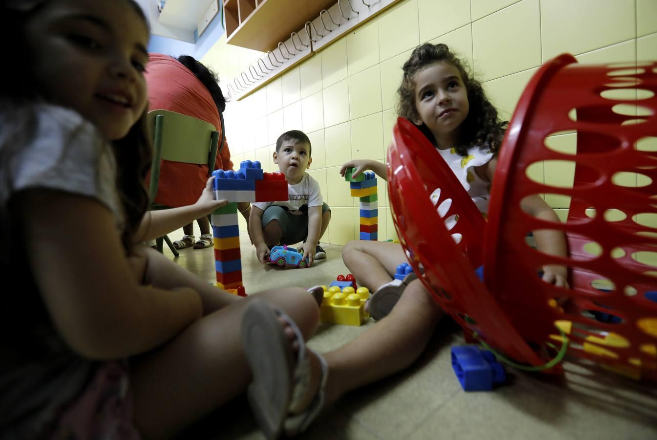 El primer día de curso en las guarderías de Córdoba, en imágenes