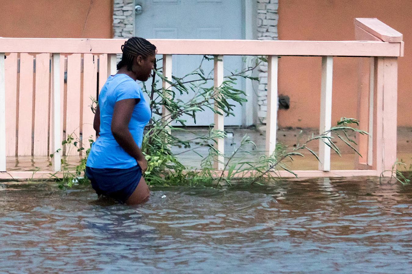 Dorian ha dejado en Bahamas al menos cinco muertos, aunque la cifra podría aumentar en las próximas horas. 