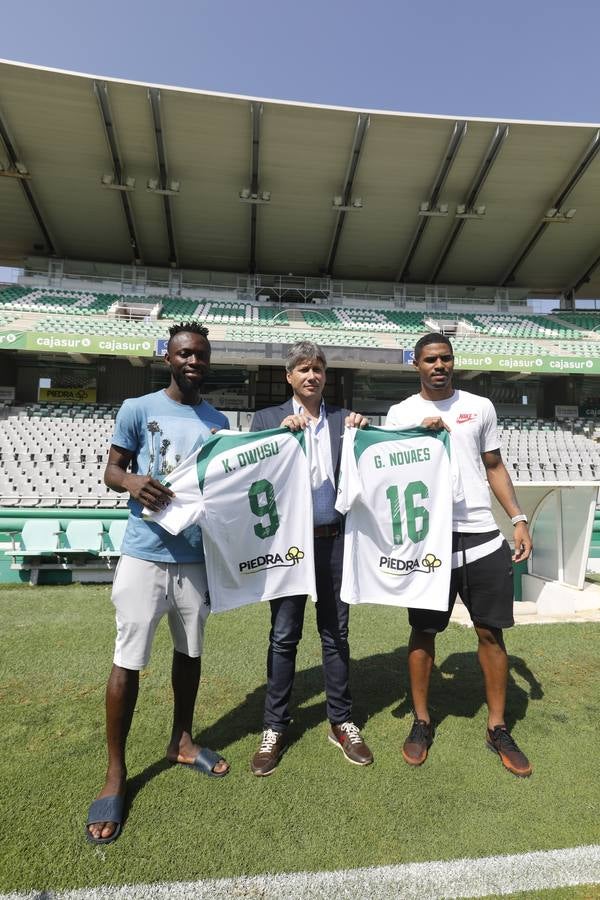 La presentación de Owusu y Novaes en el Córdoba CF, en imágenes