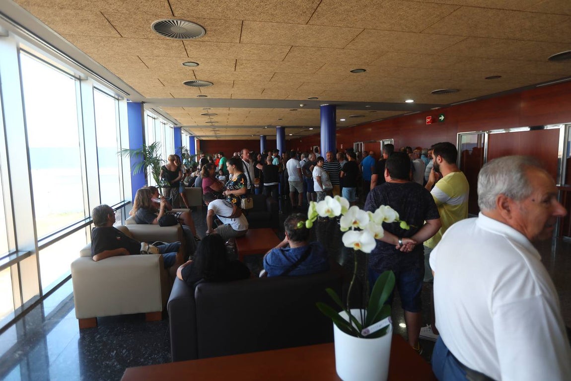 FOTOS: Íntimo y emocionado adiós a Manolo Santander