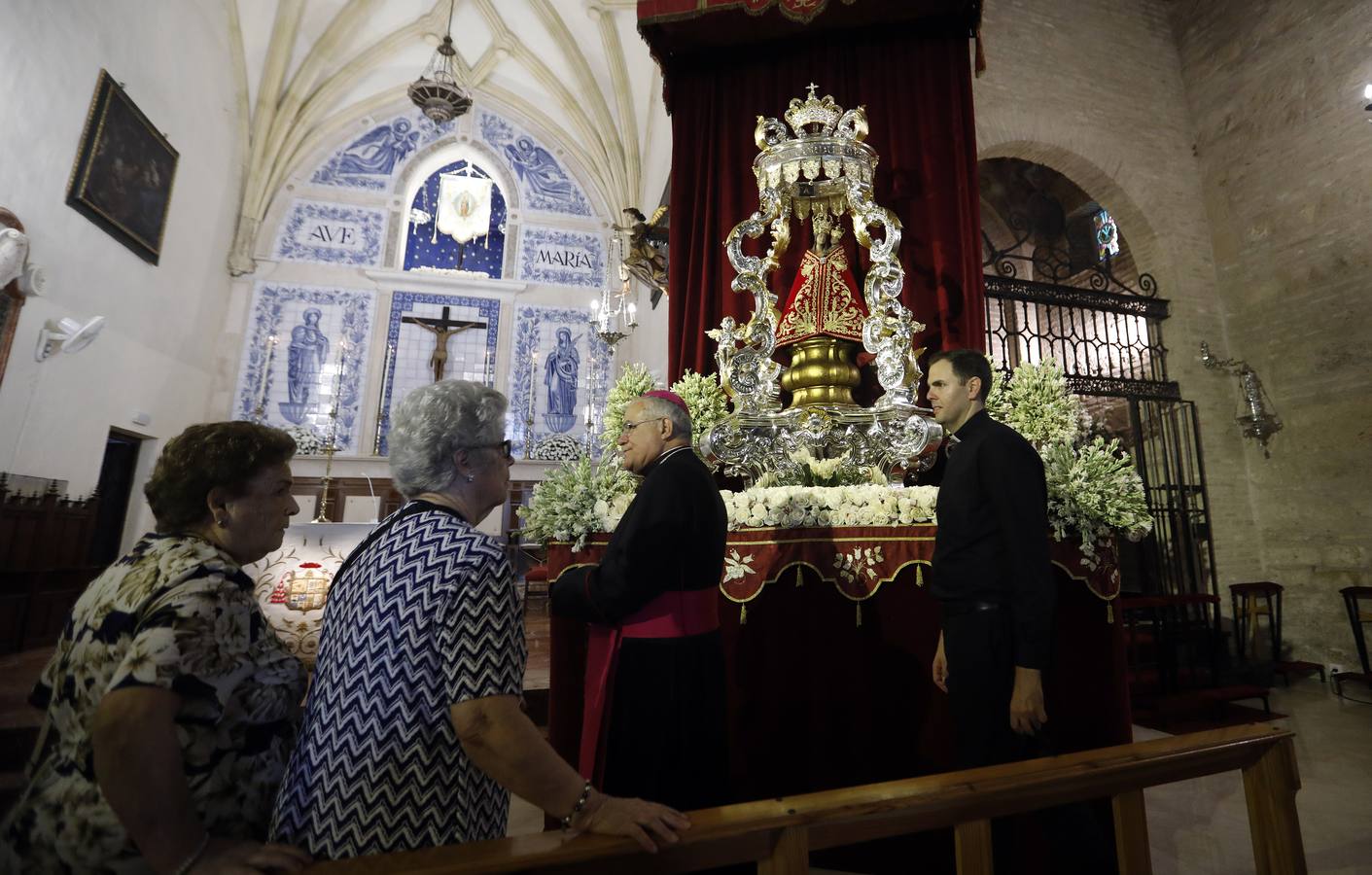 La misa de la Fuensanta, en imágenes