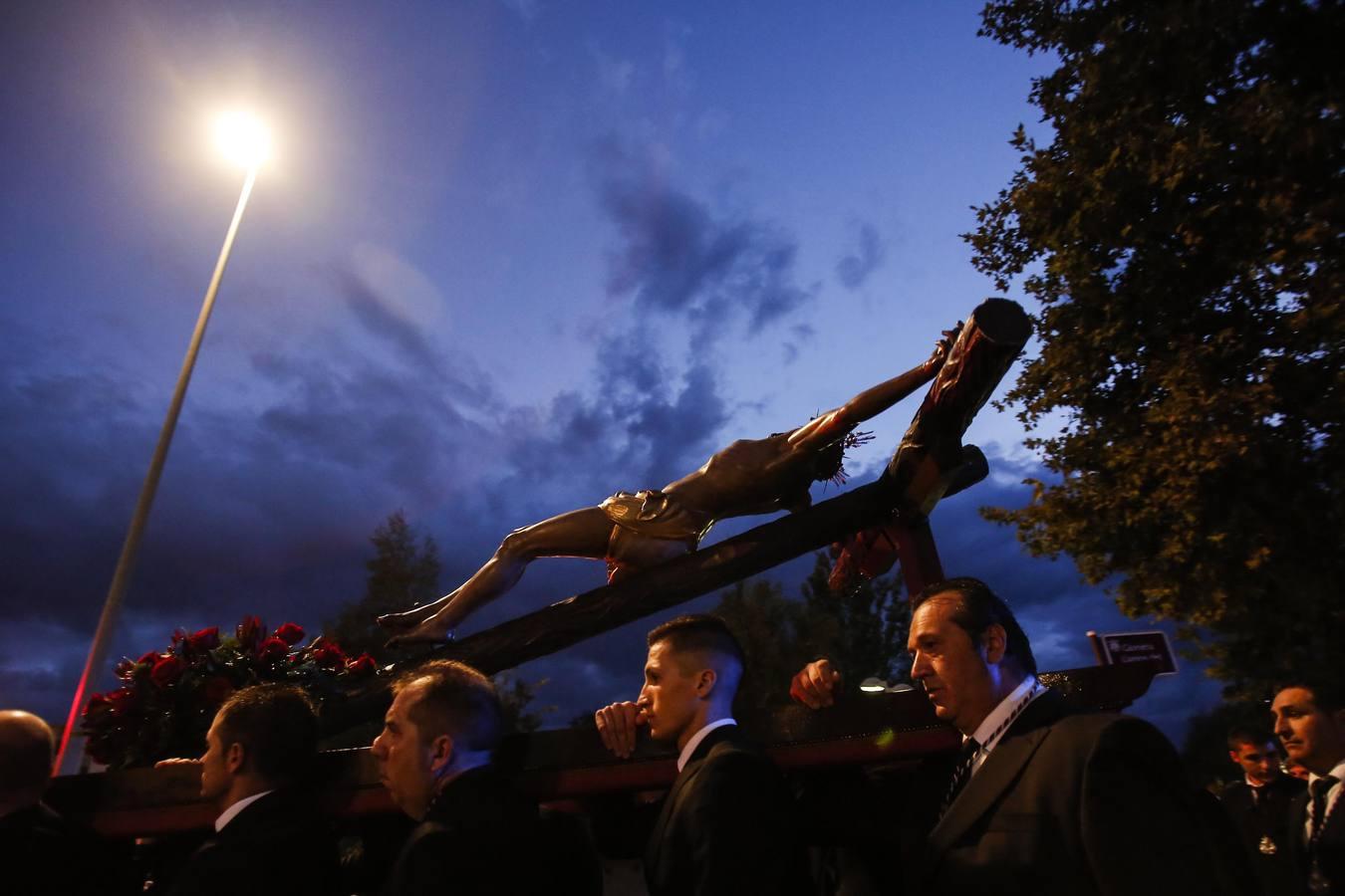 Los via crucis de la Sangre y la Agonía de la Magna de Córdoba, en imágenes