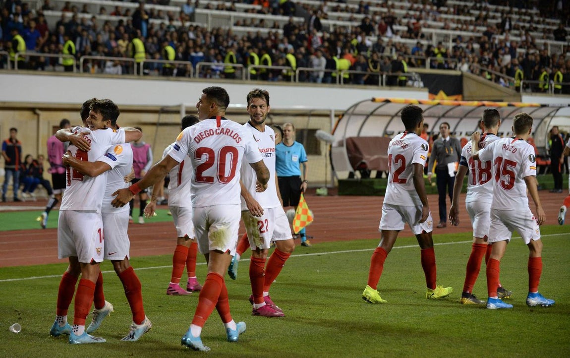 Las mejores imágenes del Qarabag - Sevilla Fútbol Club en Bakú (0-3)