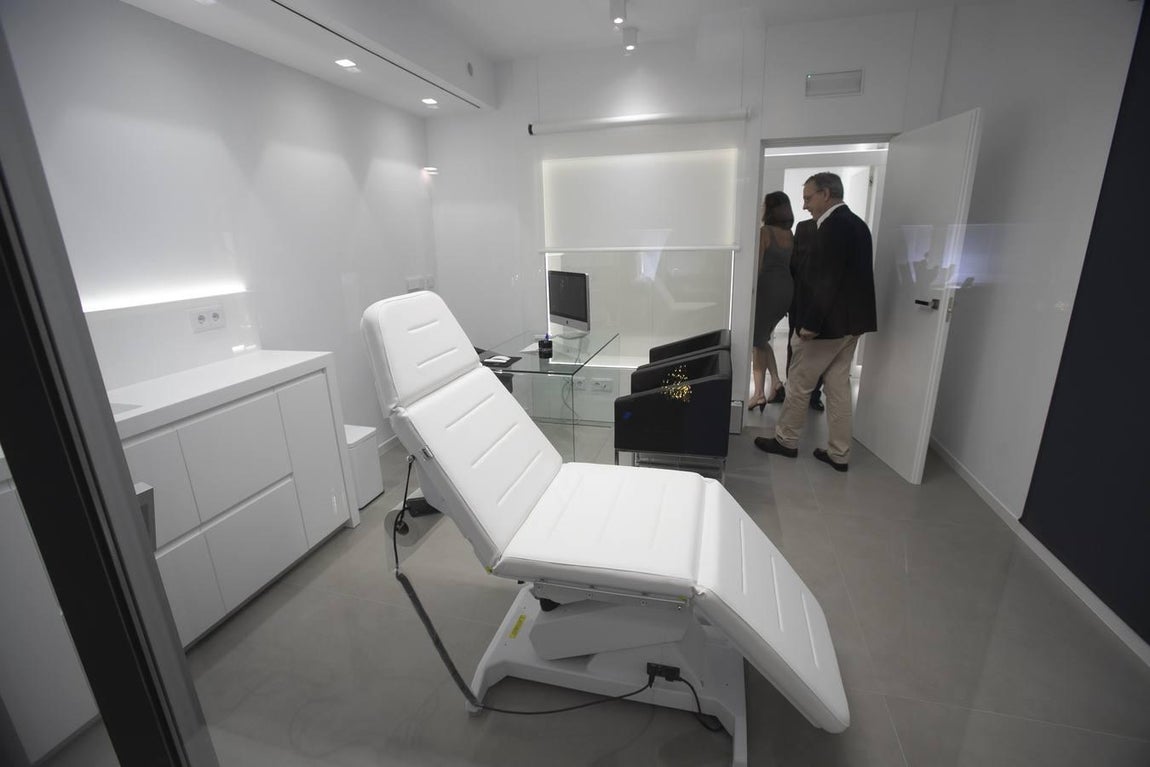 La nueva clínica del doctor Emilio Cabrera en Córdoba, en imágenes