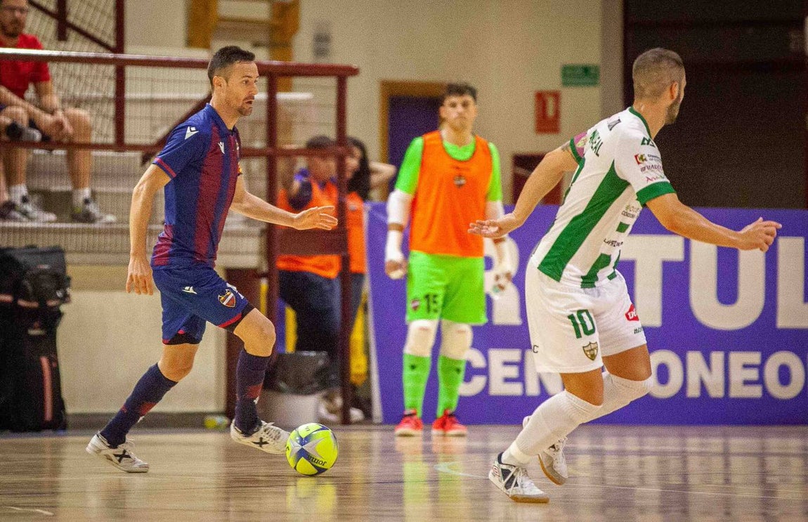 Las mejores imágenes del Levante UD-Córdoba Patrimonio de la Humanidad