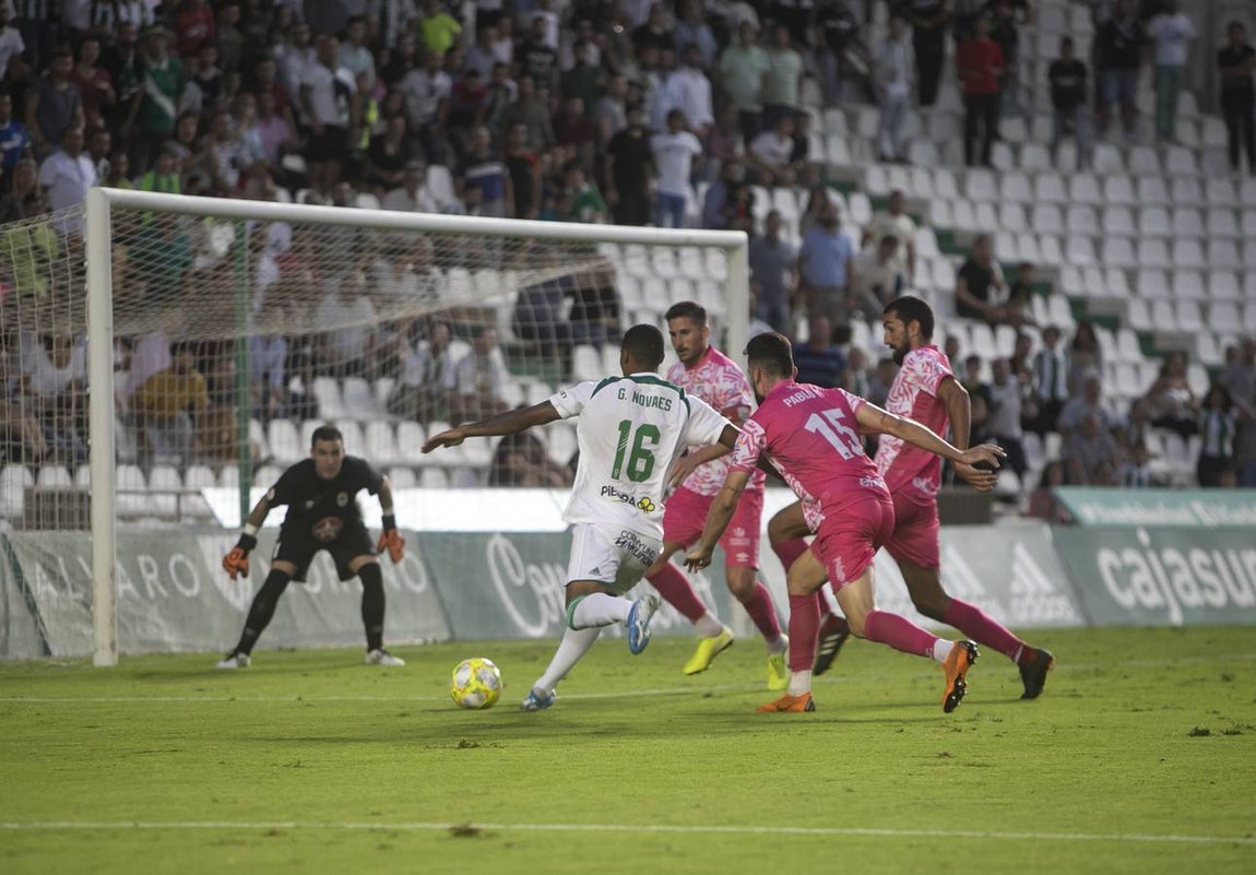 Selección de imágenes del Córdoba CF-CD Badajoz