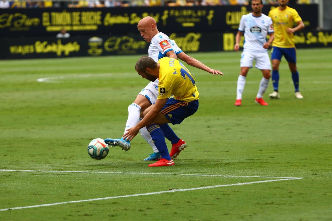 Las imágenes del Cádiz C.F. vs Deportivo (0-0)