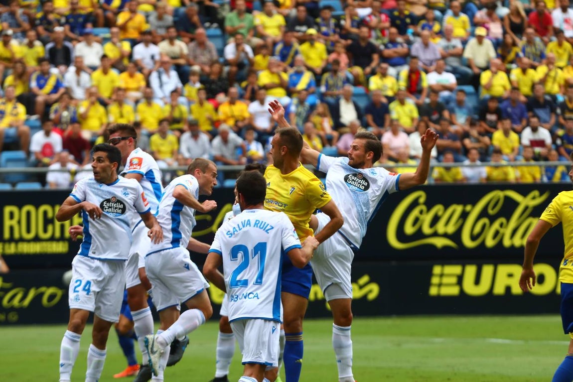 Las imágenes del Cádiz C.F. vs Deportivo (0-0)