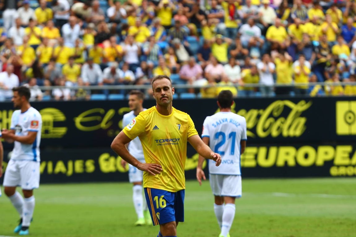 Las imágenes del Cádiz C.F. vs Deportivo (0-0)