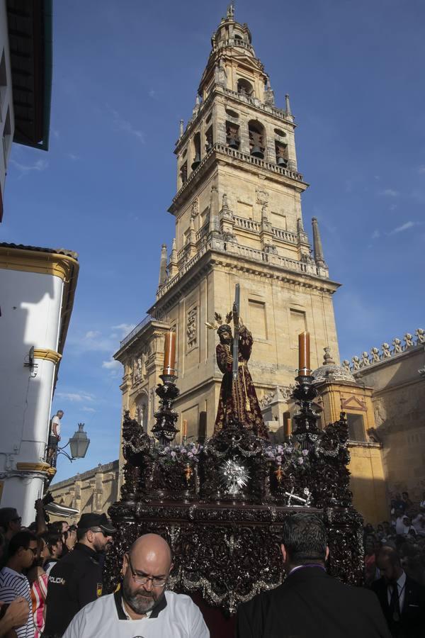 La procesión de regreso de la Magna Nazarena de Córdoba, en imágenes