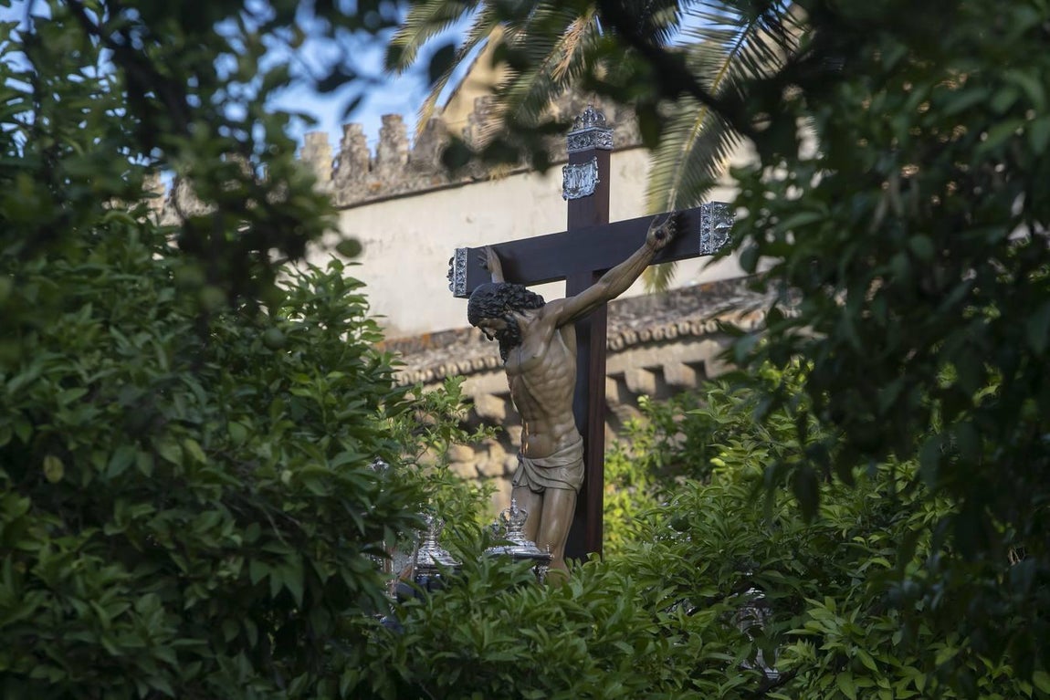 La procesión de regreso de la Magna Nazarena de Córdoba, en imágenes