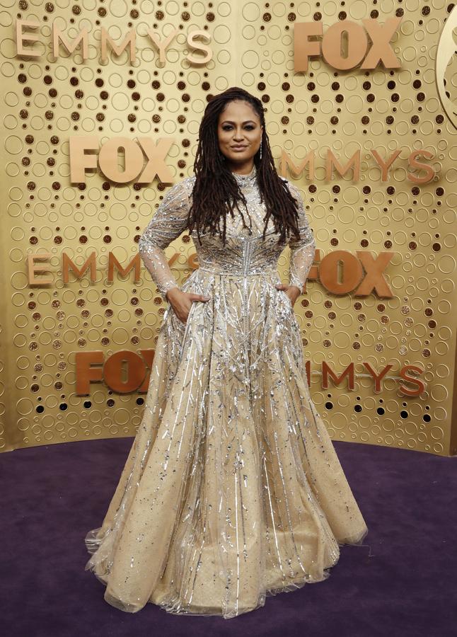 Ava Duvernay con un «look» champagne de tul, de Reem Acra. 