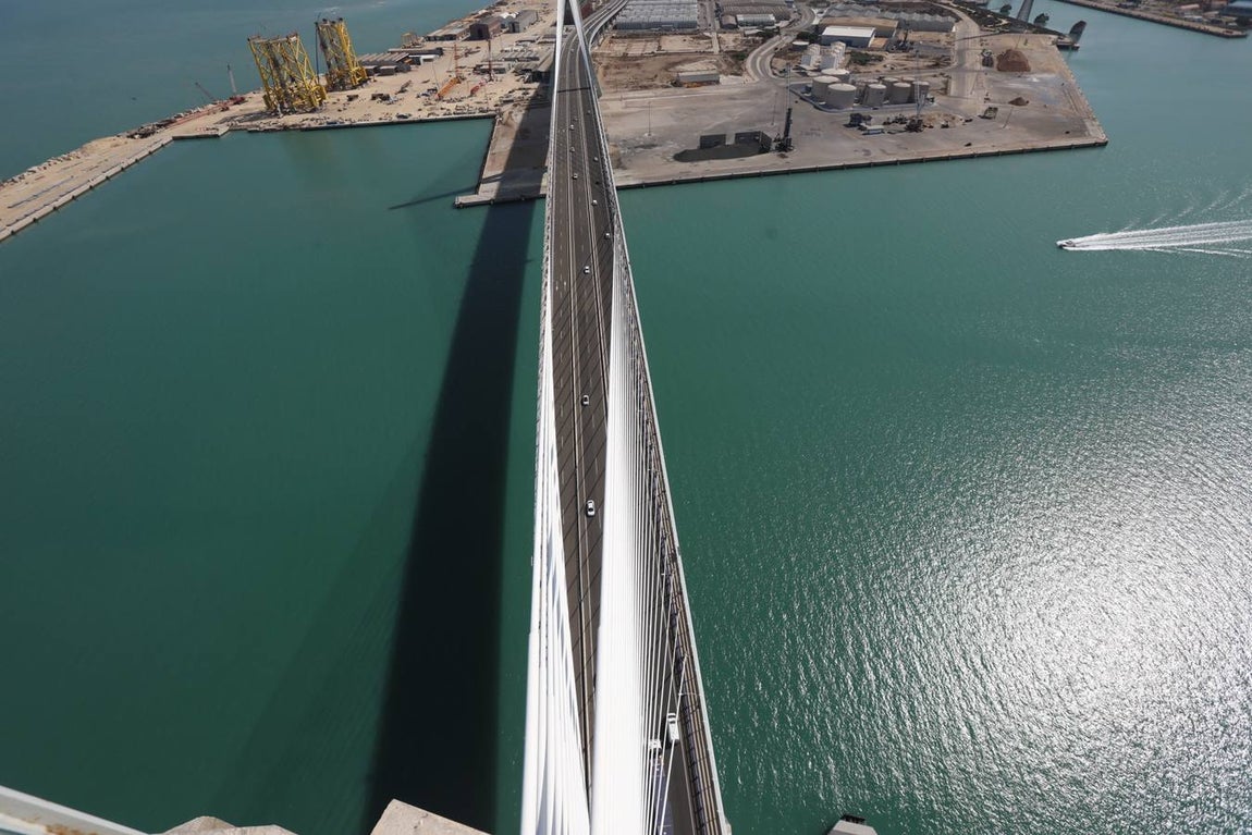 El segundo puente de Cádiz cumple este martes cuatro años de su inauguración