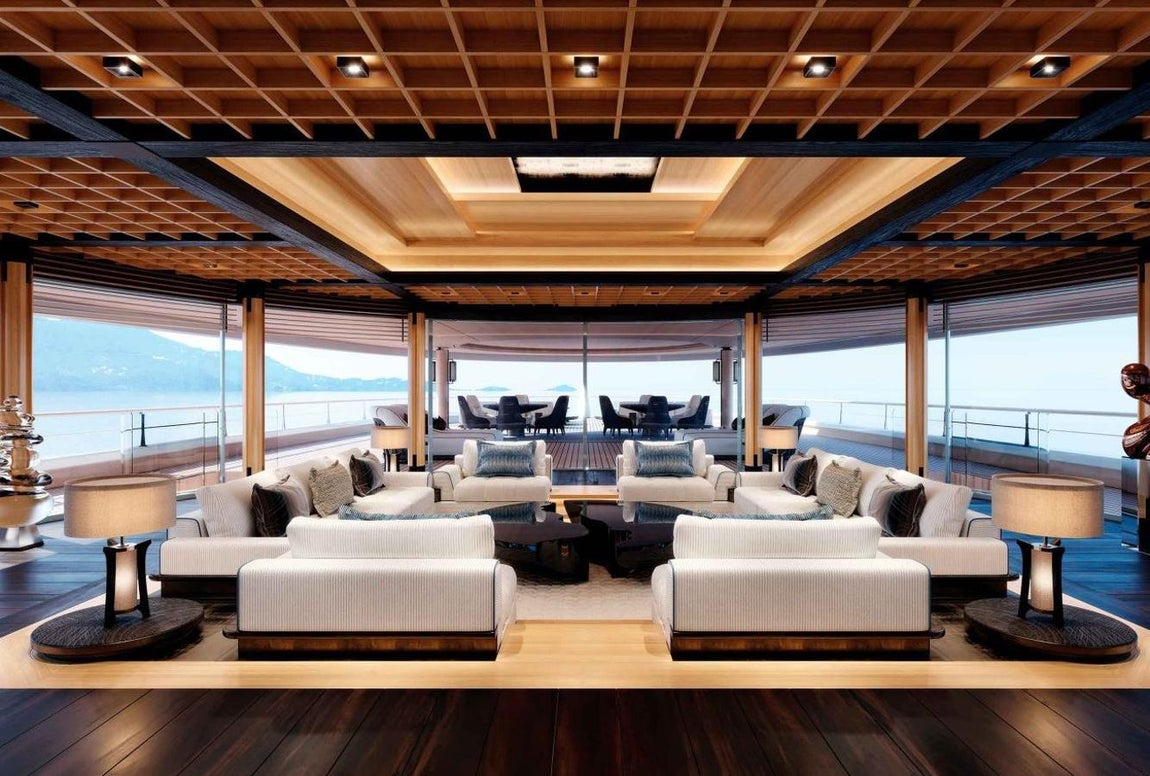 Aqua. El salón principal tiene, como otras estancias, cristales retráctiles para que las veladas distinguidas puedan disfrutarse al aire libre. Tanto sus paredes acristaladas como su lucernario cenital permite a los invitados disfrutar de los paisajes durante el día y del visionado de las estrellas por la noche