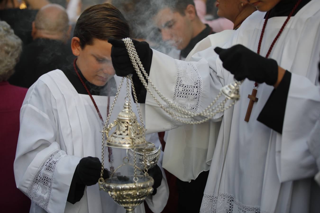 Salida extraordinaria del Cristo de la Sed, en imágenes