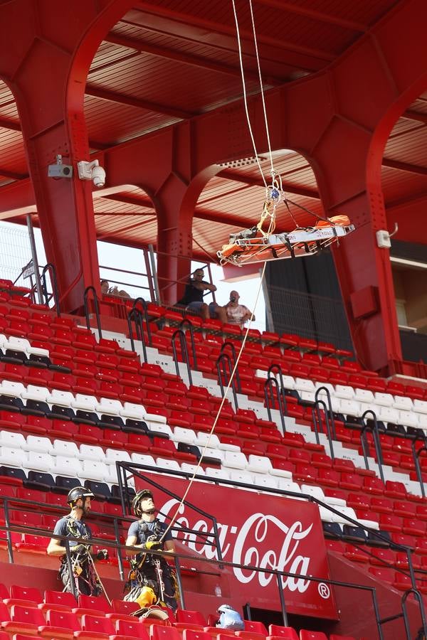 El Sánchez-Pizjuán, escenario de prueba de un rescate en el marco de la Rescue Great Day