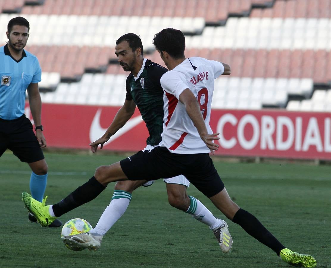 La afición blanquiverde y lo más destacado del Sevilla Atlético-Córdoba CF, en imágenes