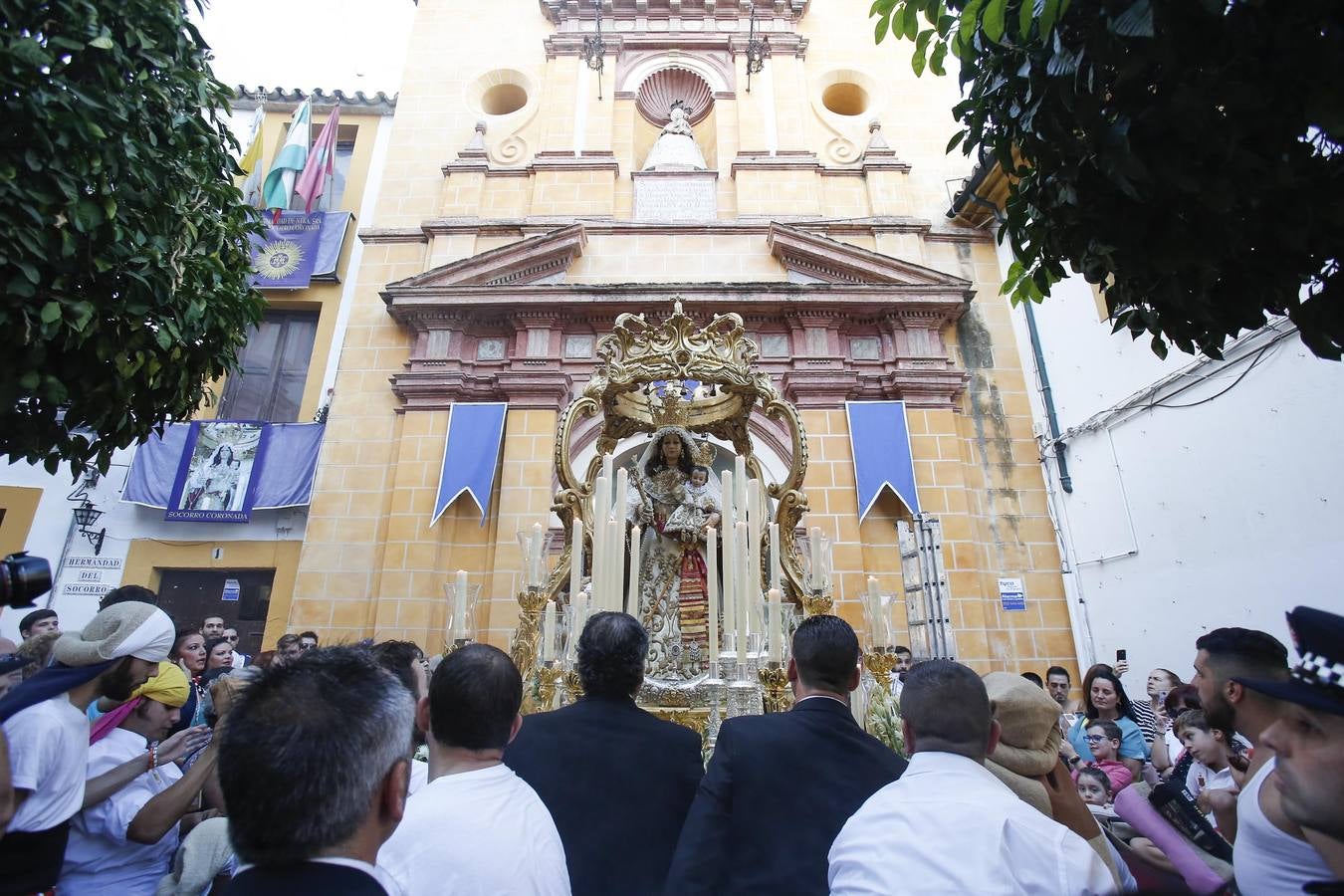 La procesión de la Virgen del Socorro de Córdoba, en imágenes