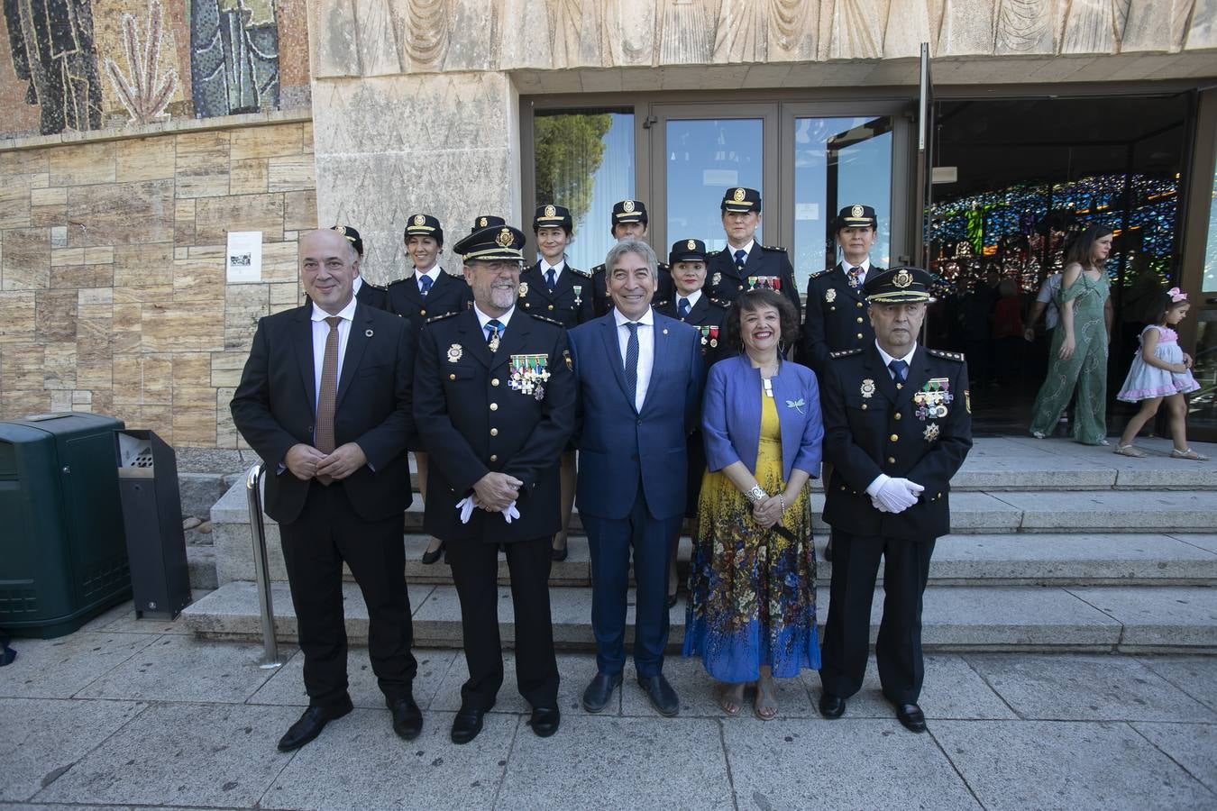 En imágenes, la Policía Nacional celebra en Córdoba a su patrón