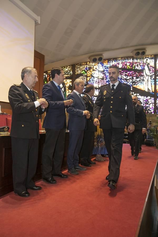 En imágenes, la Policía Nacional celebra en Córdoba a su patrón