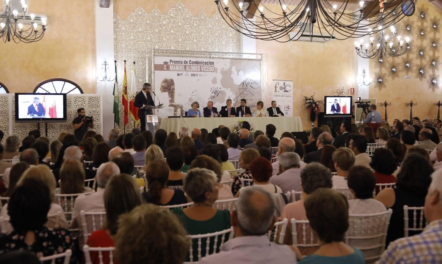 Rosa María Mateo recibe el XX Premio de Comunicación Manuel Alonso Vicedo