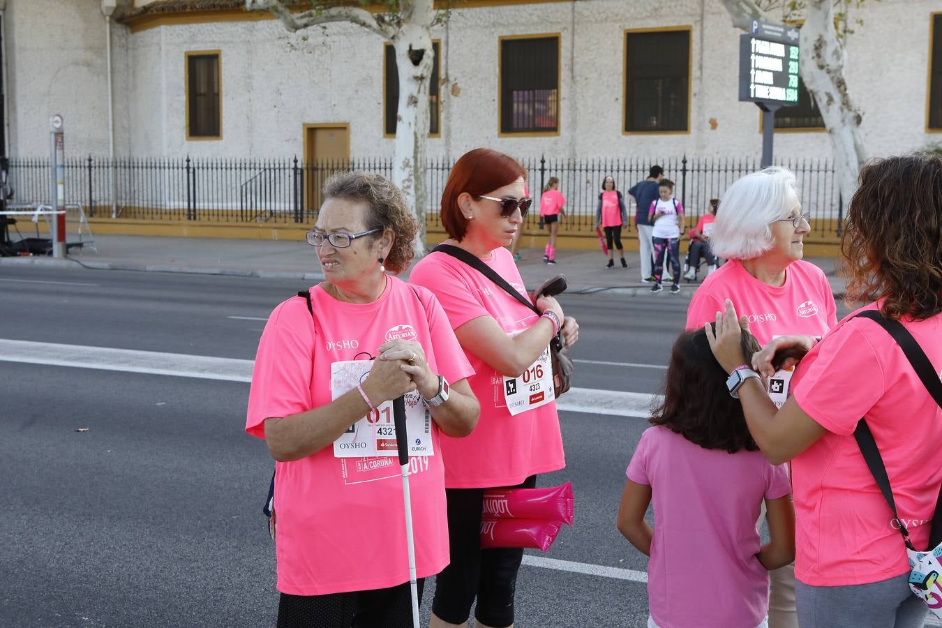 Si has participado en la Carrera de la Mujer de Sevilla, búscate (I)