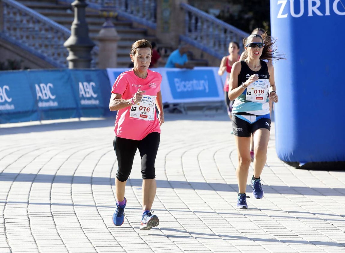Si has participado en la Carrera de la Mujer, búscate (III)