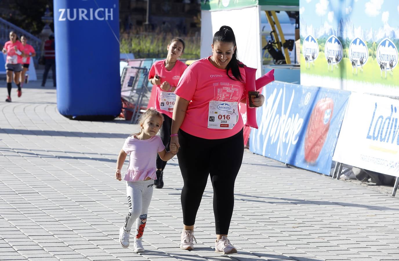 Si has participado en la Carrera de la Mujer, búscate (IV)