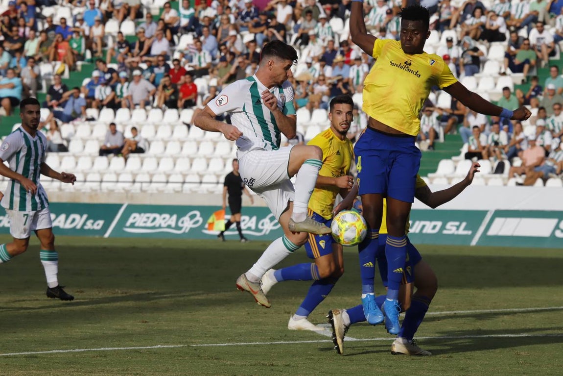 El Córdoba CF-Cádiz CF, en imágenes