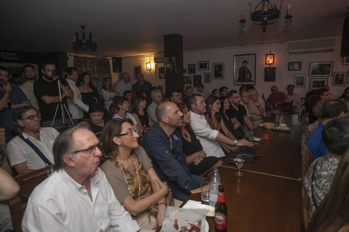 La inauguración de la peña Almíbar &amp;amp; Rincón, en imágenes