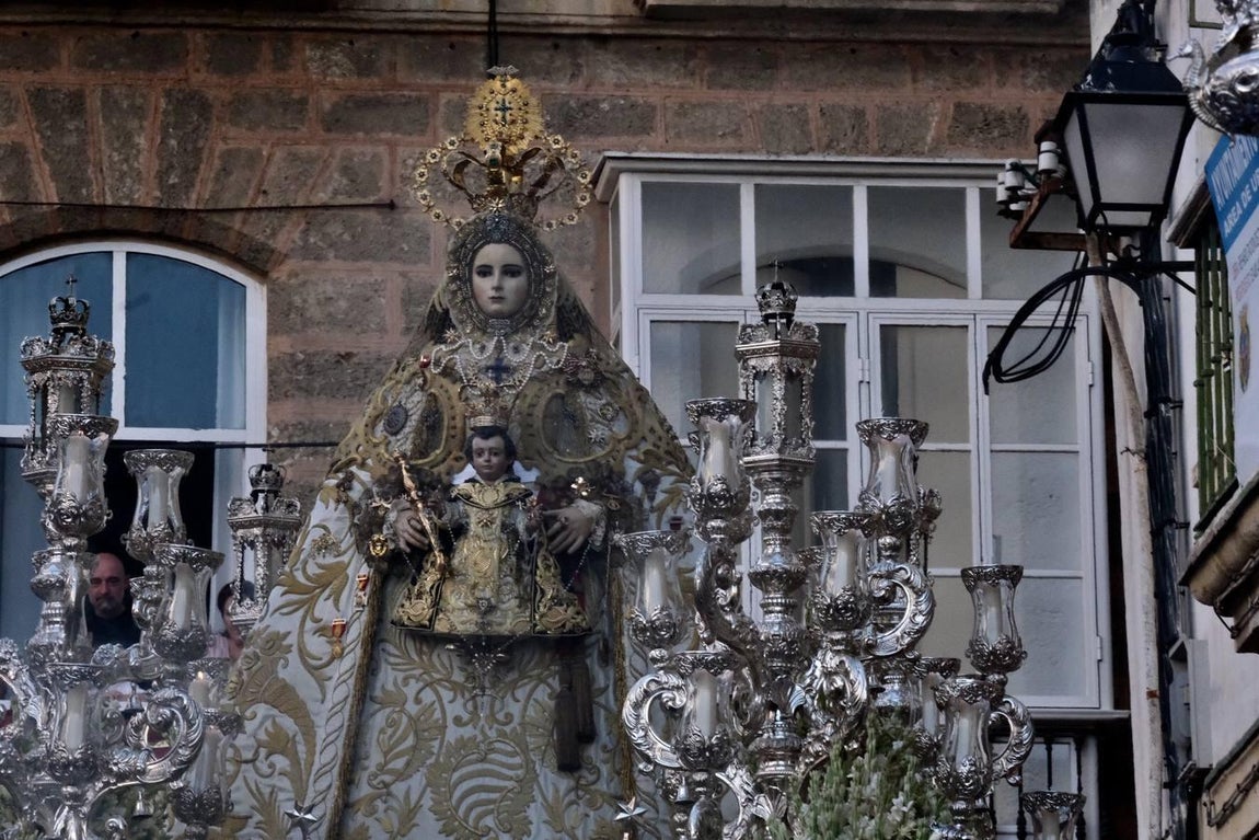 FOTOS: Cádiz celebra la festividad de la Patrona