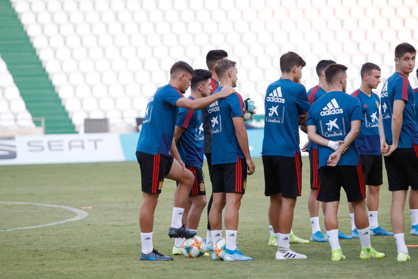 Lo mejor del entrenamiento de España sub 21 en Córdoba, en imágenes