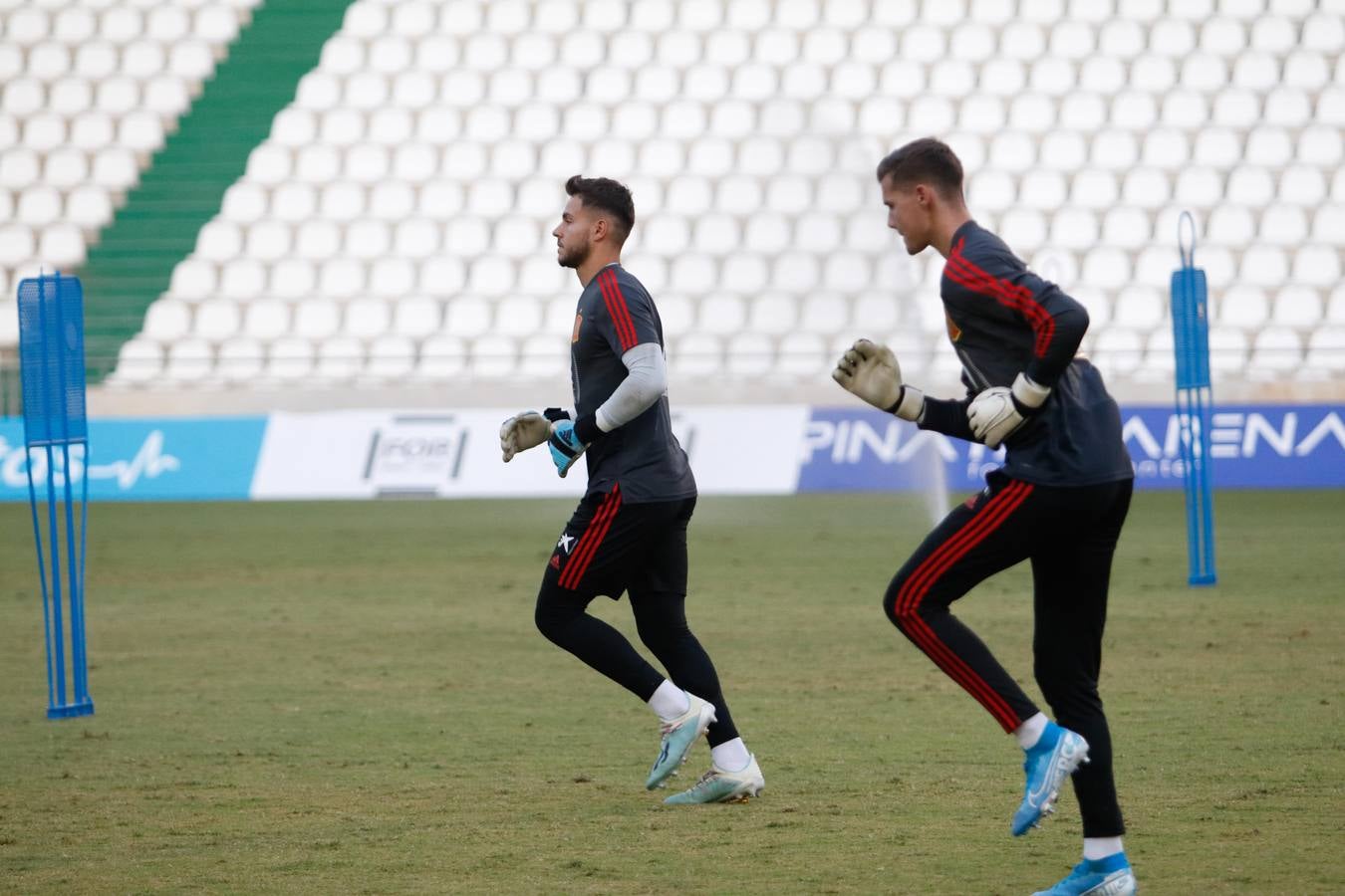 Lo mejor del entrenamiento de España sub 21 en Córdoba, en imágenes