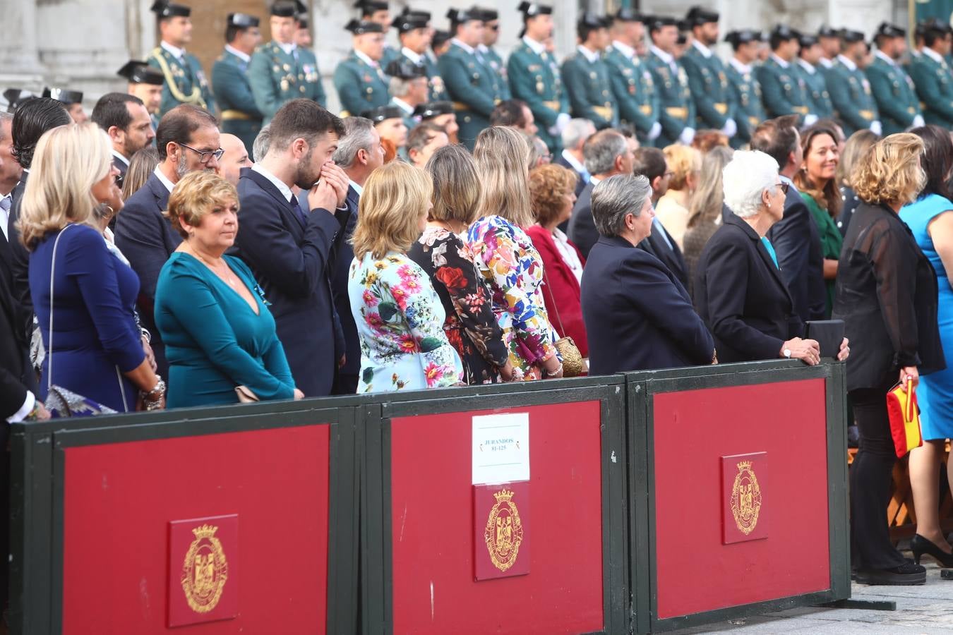 La Guardia Civil celebra el Día de la Virgen del Pilar en la Catedral de Cádiz