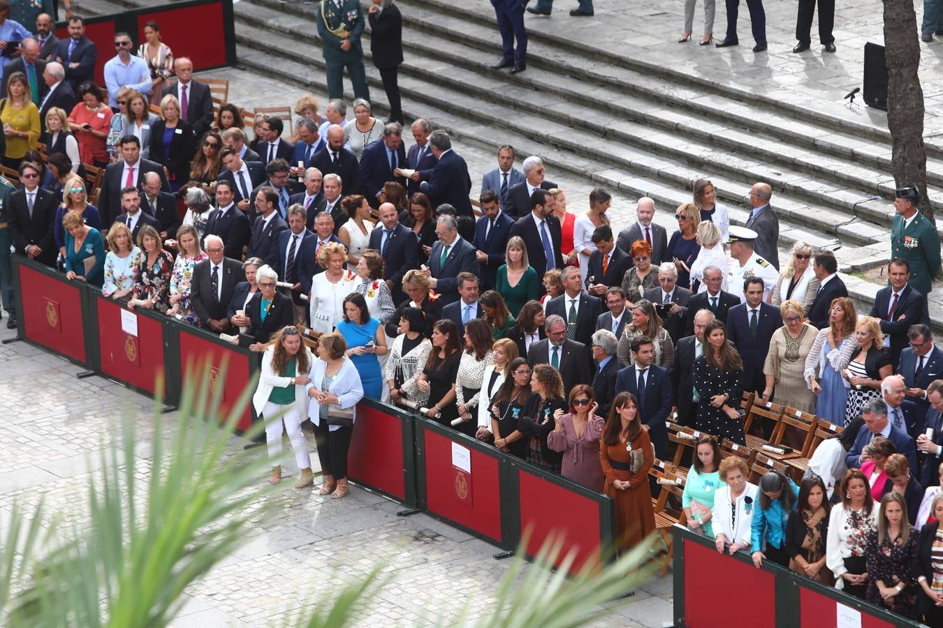 La Guardia Civil celebra el Día de la Virgen del Pilar en la Catedral de Cádiz