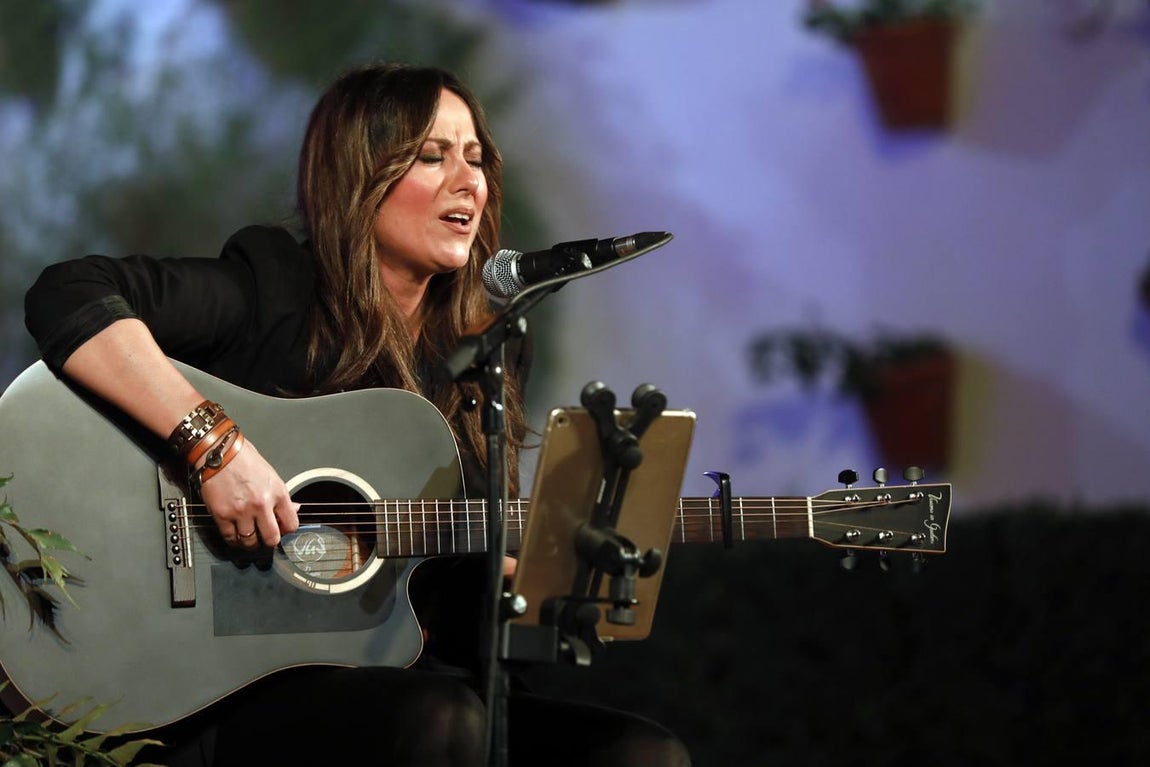 La gala homenaje a las mujeres con cáncer de mama de Córdoba, en imágenes