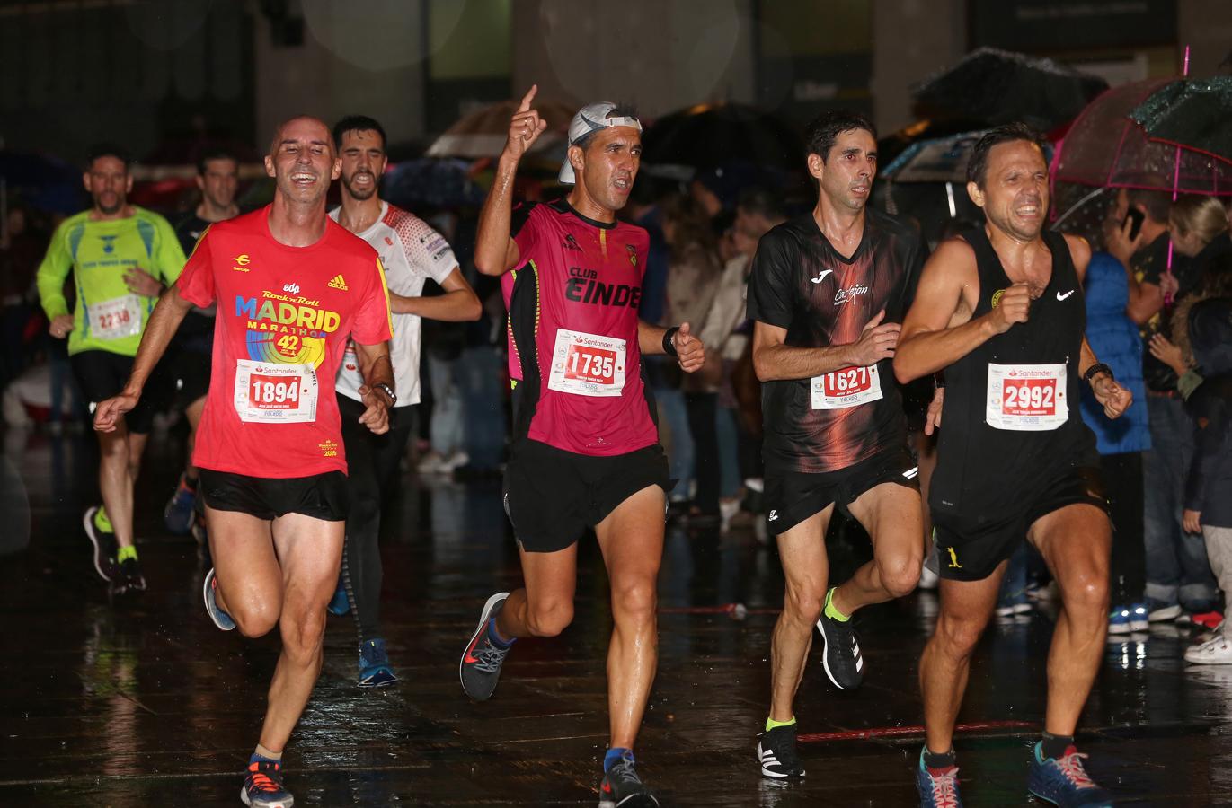 La lluvia endurece la Nocturna de Toledo, que ganan El Bissis y Varo