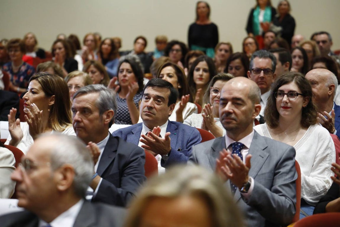 La Asociación contra el Cáncer celebra su 25 aniversario en Córdoba, en imágenes