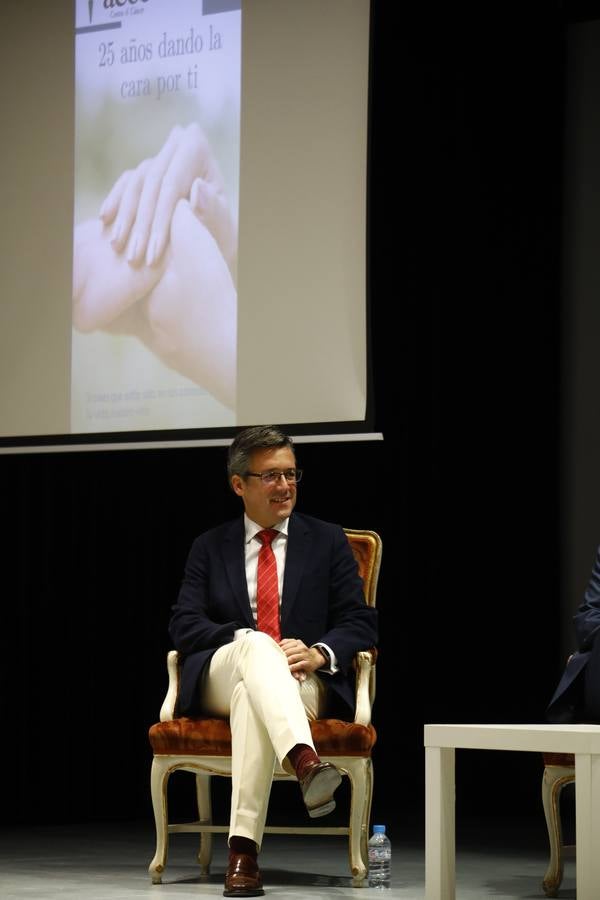 La Asociación contra el Cáncer celebra su 25 aniversario en Córdoba, en imágenes