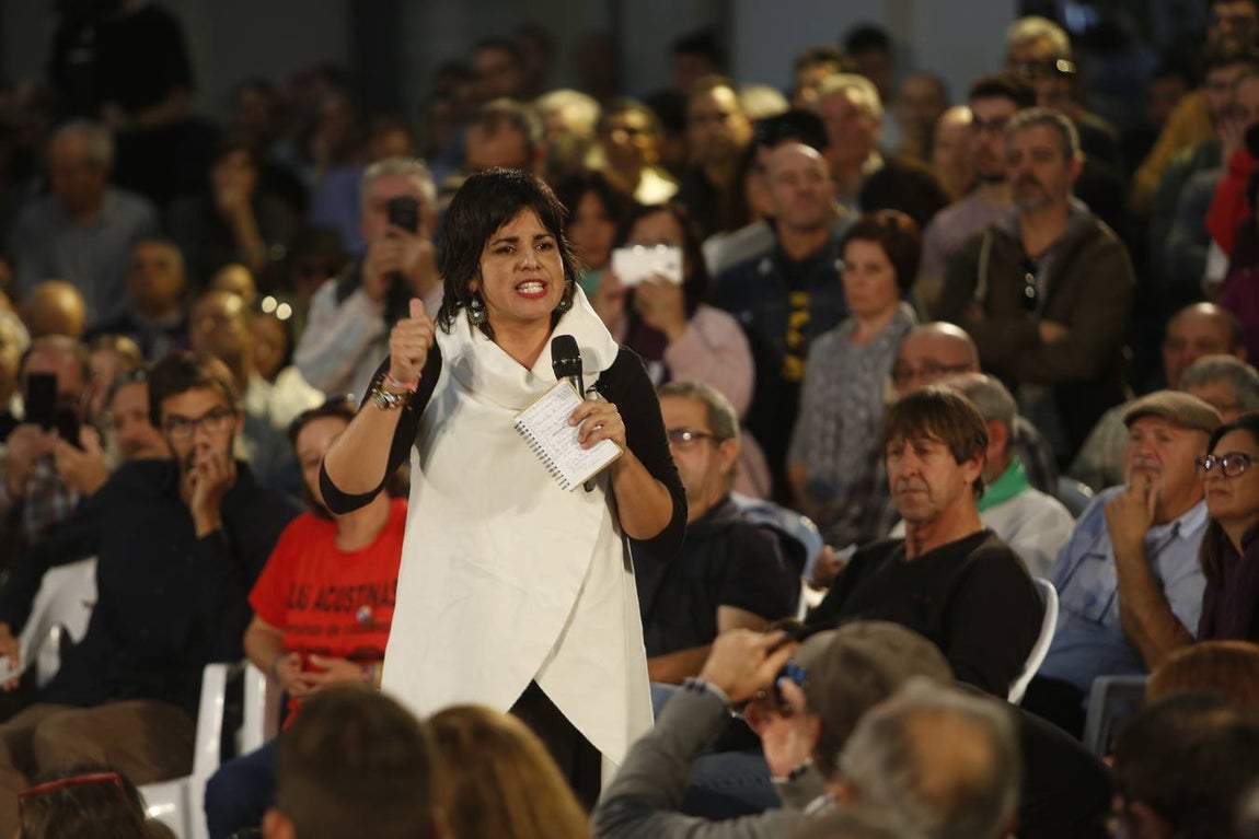 Pablo Iglesías participa en un mitín de Podemos en Jerez