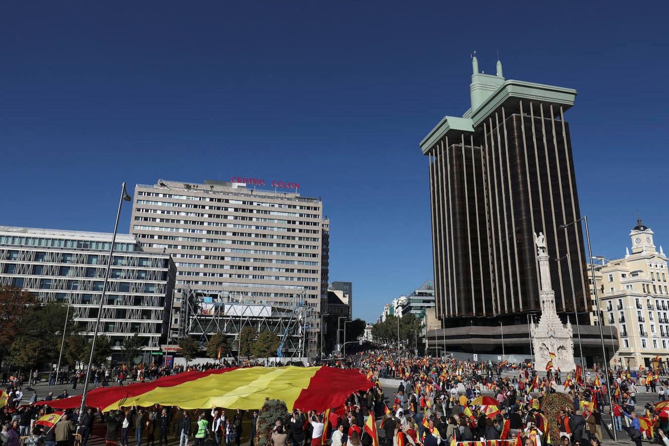 La concentración en Colón por la unidad de España, en imágenes