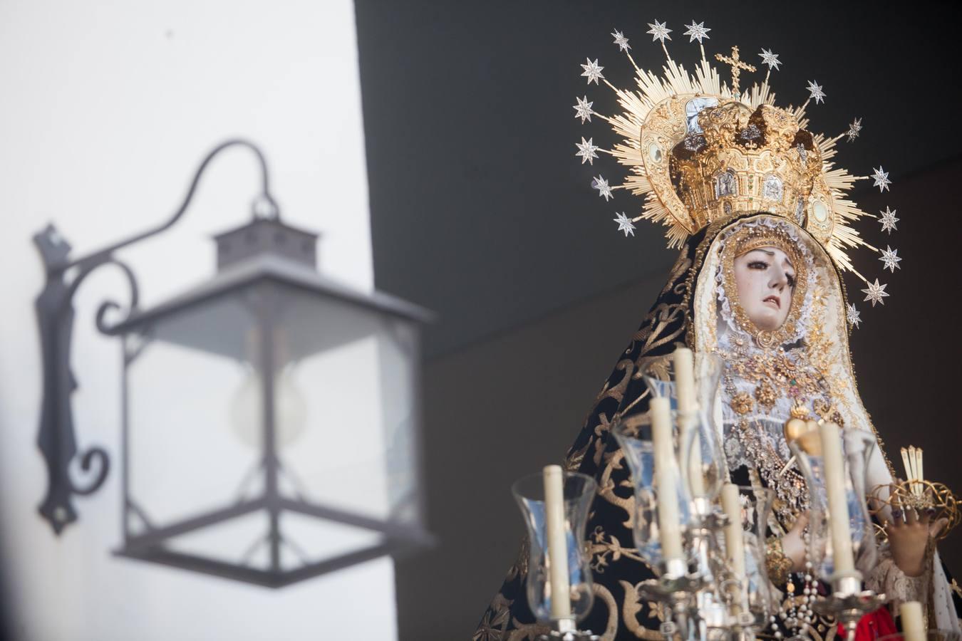 En imágenes, un recorrido por la historia de la Virgen de los Dolores de Córdoba