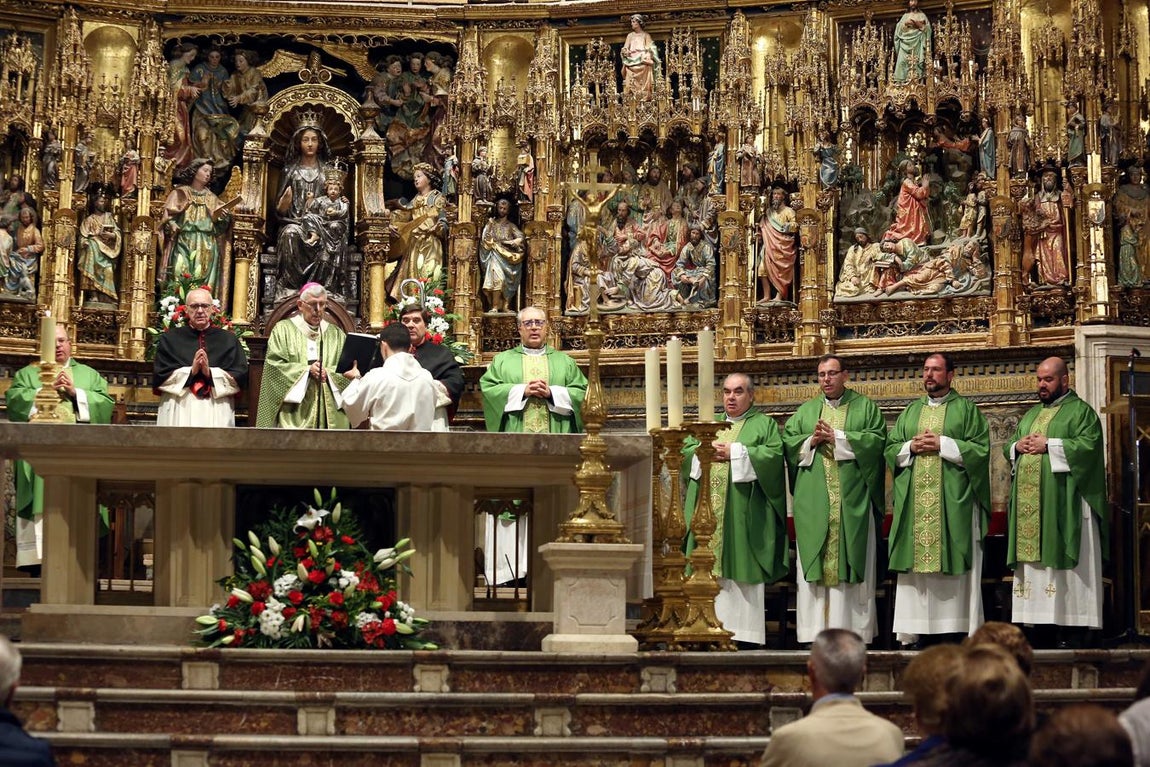 En imágenes: la clausura del Mes Misionero en la catedral de Toledo