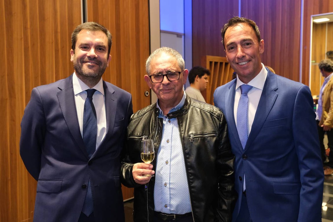 Ignacio Moreno Bustamante, Jesús García, José Manuel Cossi. 