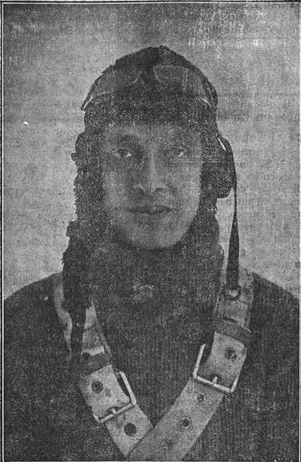 Felipe Fernández Moreno, paracaidista que visitó Toledo el 20 de agosto de 1925. Fotografía publicada en el diario El Progreso (Santa Cruz de Tenerife, 2 de mayo de 1928). 