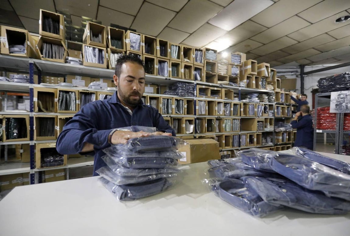 El centro logístico de Silbon en Córdoba, en imágenes