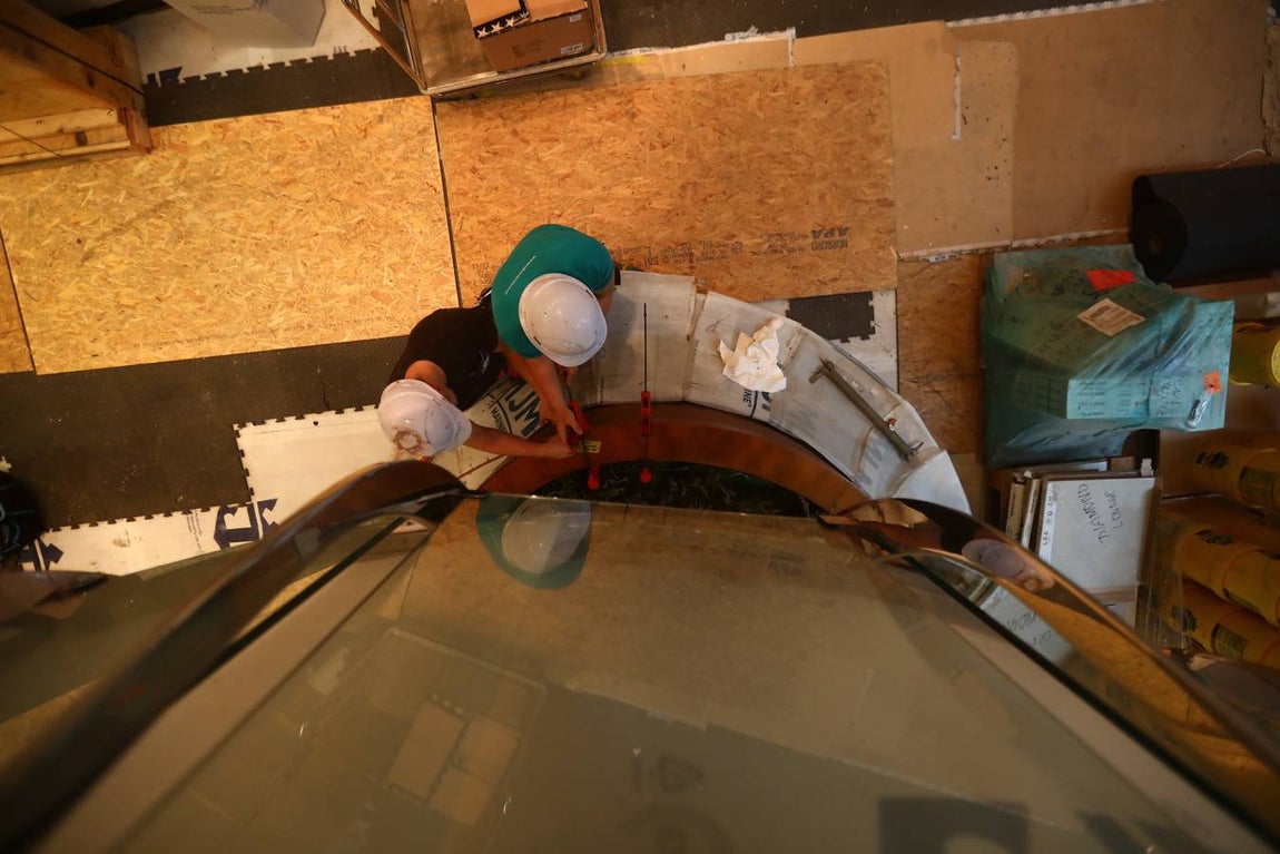 Las primeras imágenes de la reparación del crucero Oasis, de Royal Caribbean